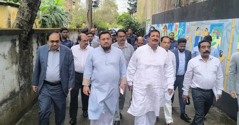 ভূমিমন্ত্রী ও ভূমি প্রতিমন্ত্রী